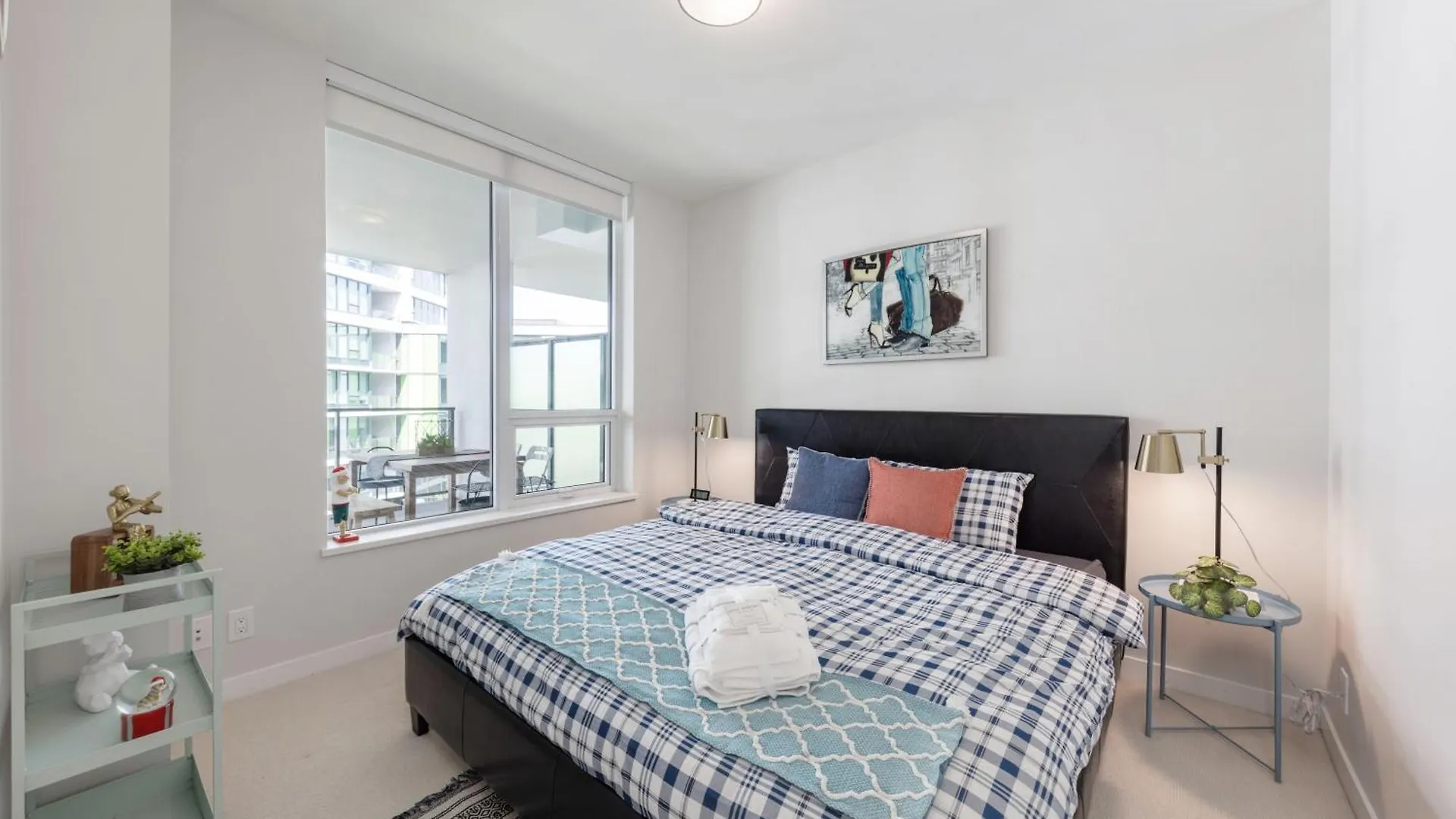 Apartment Ubc Pacific Spirit Modern Style Home Vancouver
