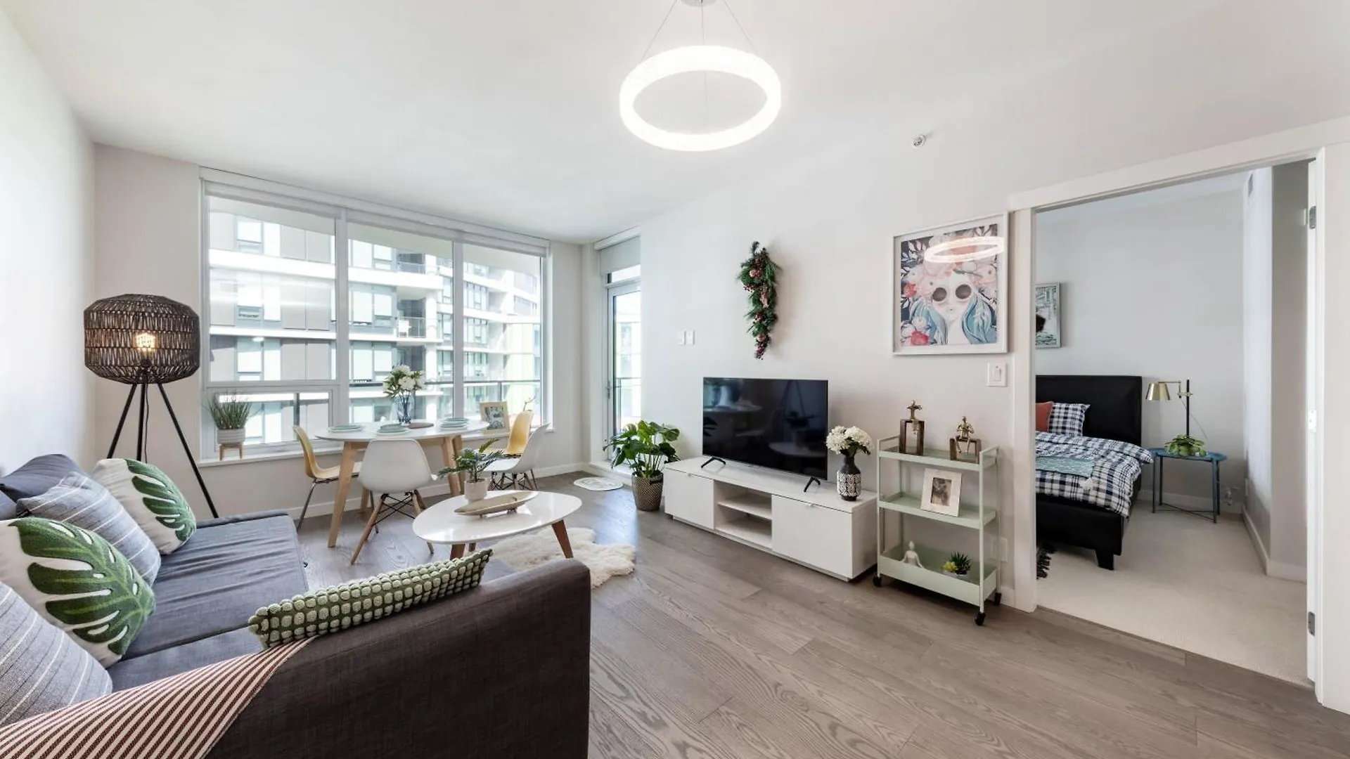 Ubc Pacific Spirit Modern Style Home Vancouver 0*,  Kanada