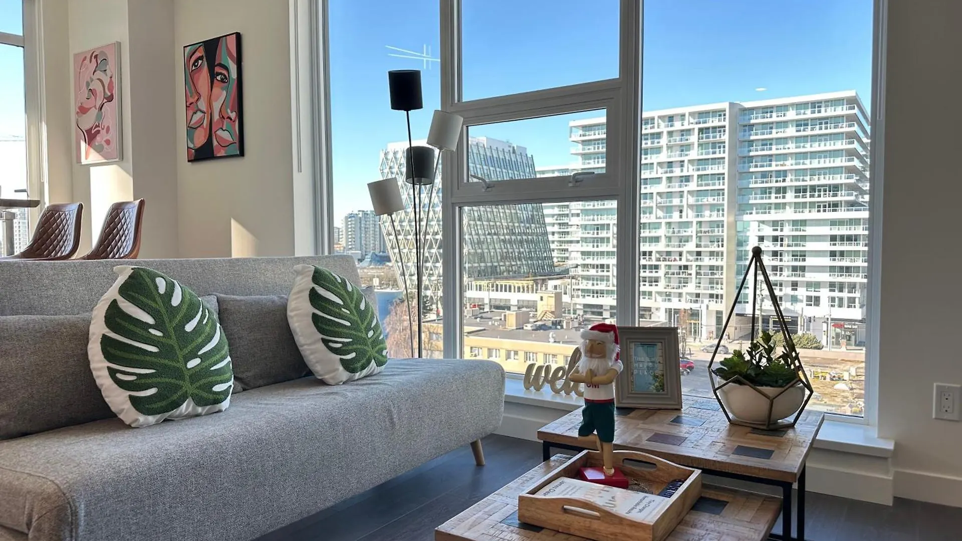 Ubc Pacific Spirit Modern Style Home Vancouver Apartment