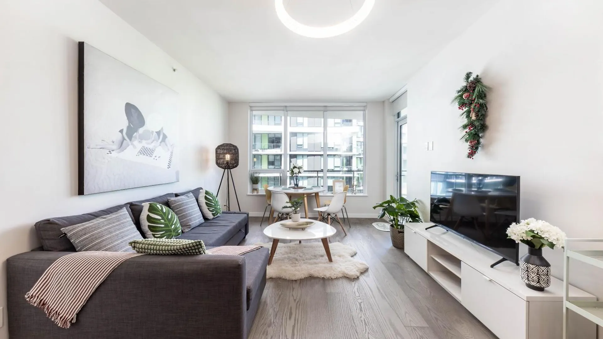 Apartment Ubc Pacific Spirit Modern Style Home Vancouver