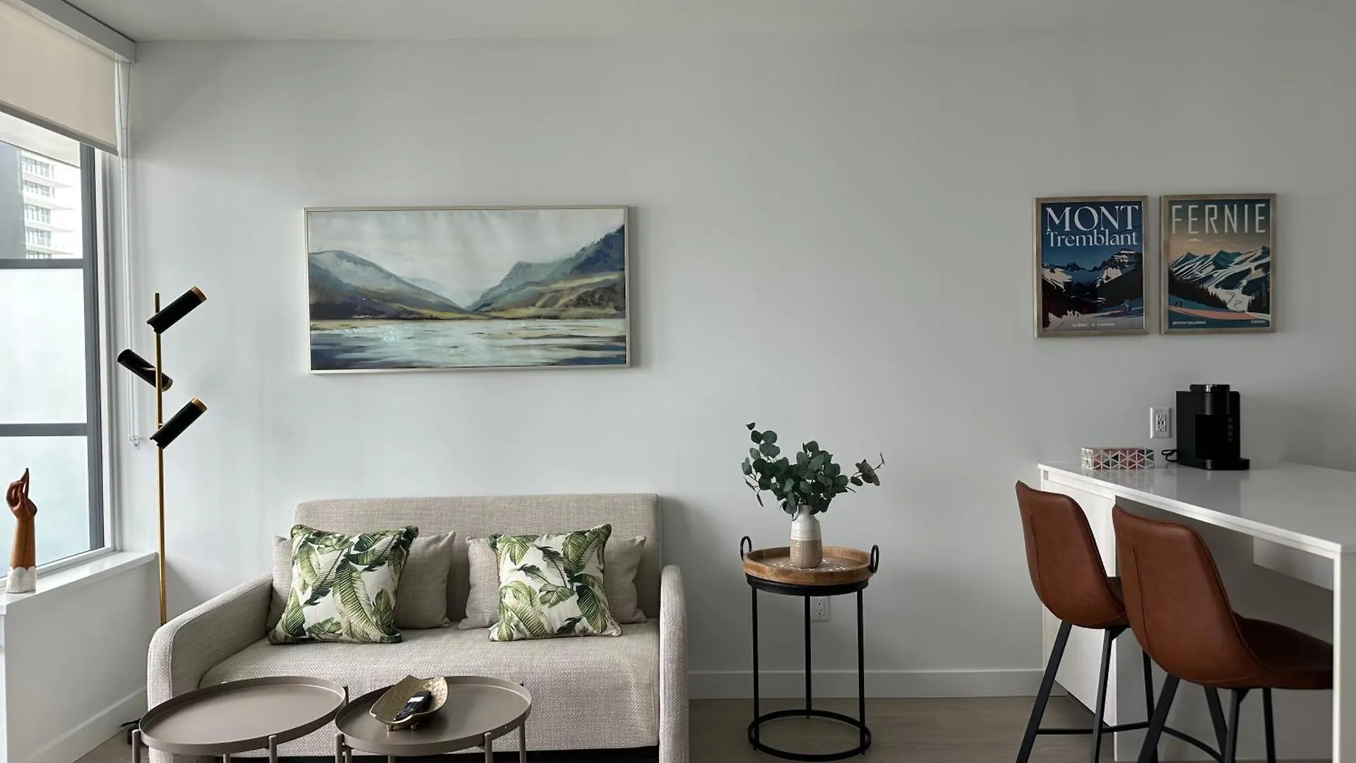Ubc Pacific Spirit Modern Style Home Vancouver 0*,